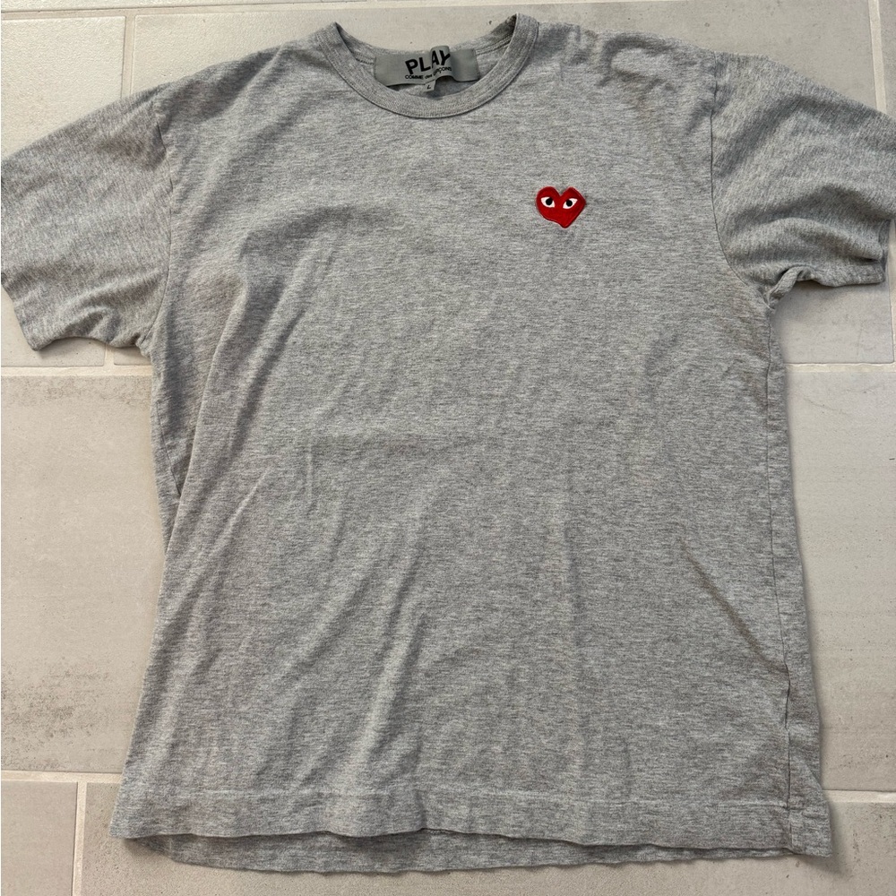 Comme de Garcon Play Tee size L